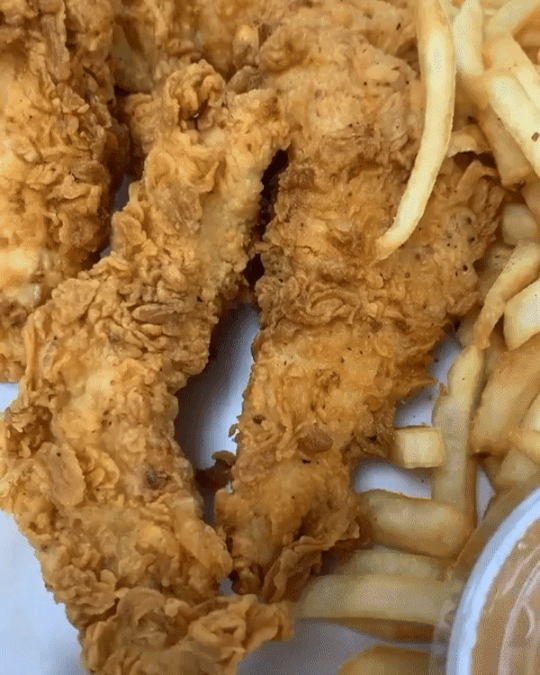KIDS MEAL 1 Tender or 4 nuggets Fries